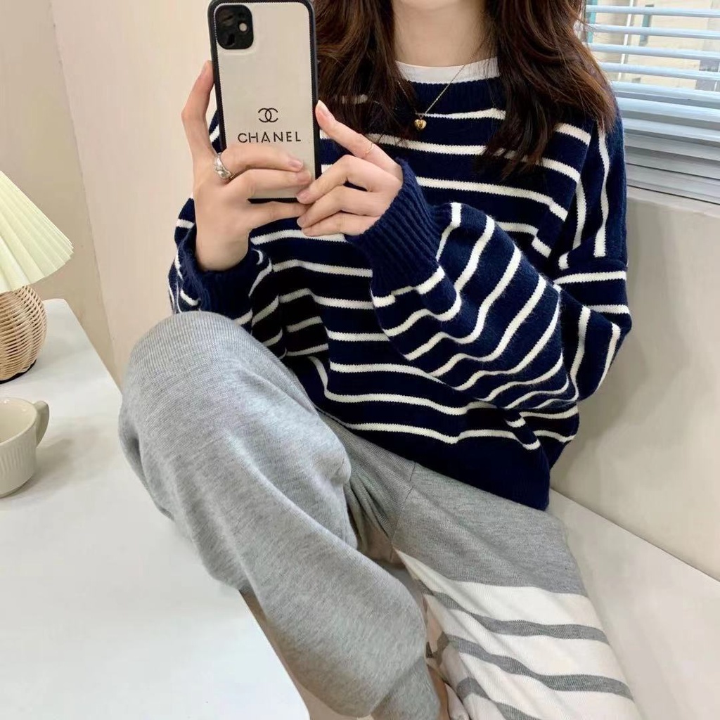 Áo sweater kẻ sọc dáng rộng thời trang phong cách Hàn Quốc