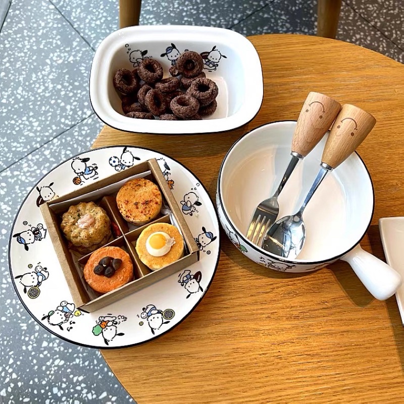 Bộ bát đĩa gốm sứ hình chú chó Pochacco nhà Sanrio siêu đáng yêu