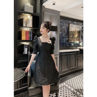 Váy Gấm Hoa kèm hoa cài