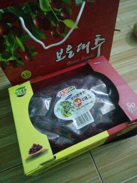 [Chính hãng] Táo đỏ Hàn Quốc sấy khô hộp 1KG nguồn cung cấp giàu chất dinh dưỡng cho sức khỏe gia đình