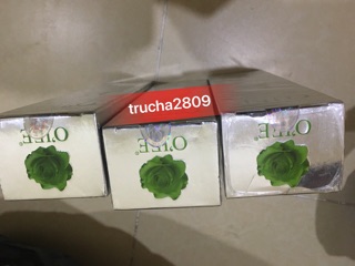 Nước hoa hồng ojee cho da nhờn