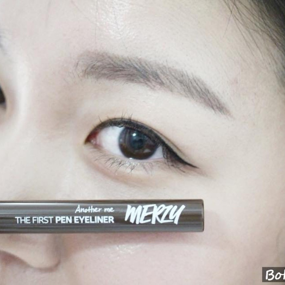 Bút Kẻ Mắt Nước Merzy Another Me The First Pen Eyeliner
