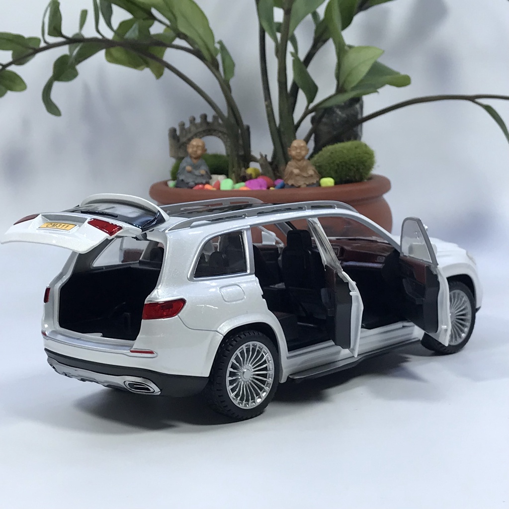 Mô hình xe kim loại Mercedes Maybach GLS 600 tỷ lệ 1:24 chiếc xe Chủ tịch