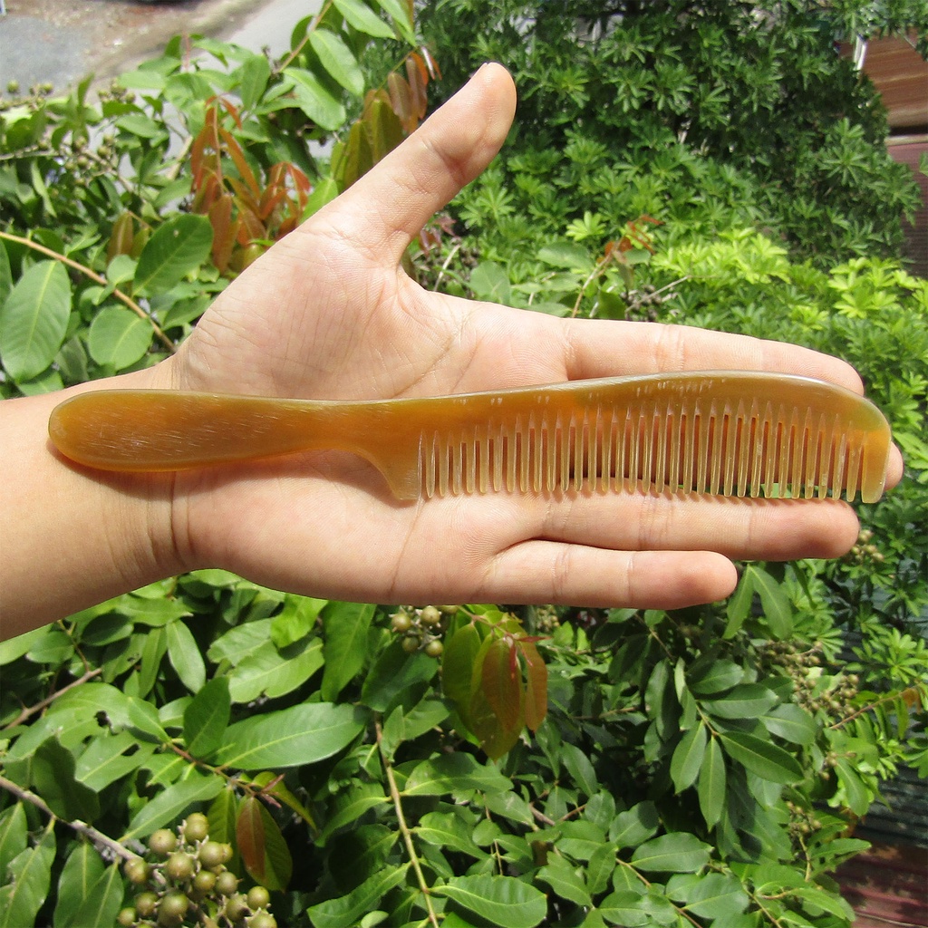 Lược Sừng Chuôi Dài Bản Nhỏ