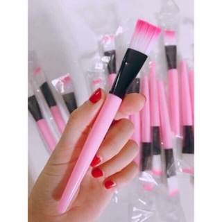Cọ đắp mặt nạ