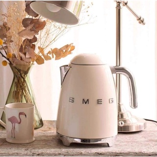 🇮🇹 ẤM SIÊU TỐC SMEG KLF03  2400W  1.7L