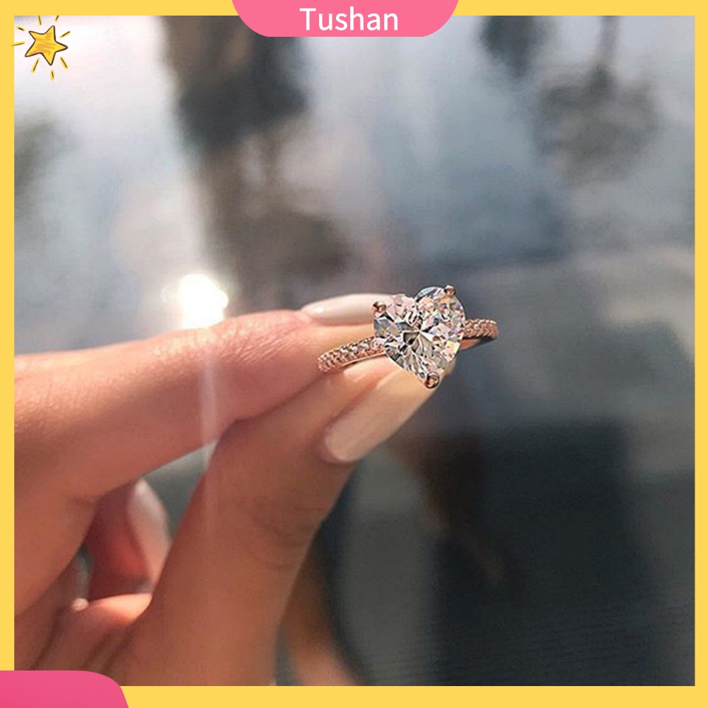 Nhẫn Đính Hôn Dát Đá Zircon Hình Trái Tim Sang Trọng Bắt Mắt