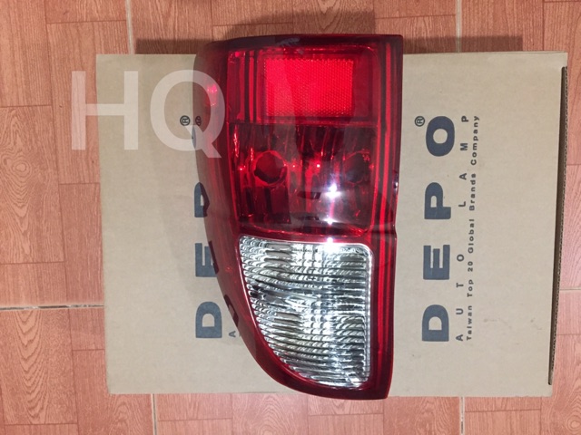 ĐÈN HẬU ISUZU HILANDER