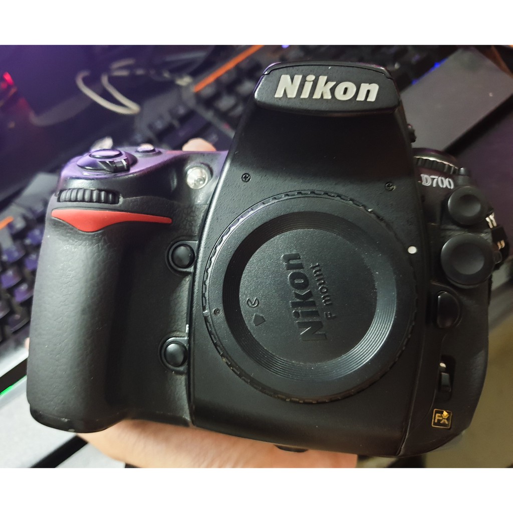 Máy ảnh Nikon D700 - Cảm biến FullFrame - Mới 95%