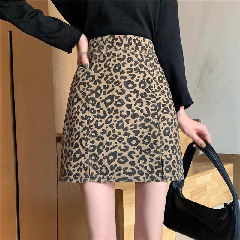 Chân Váy Xẻ Tà Họa Tiết Da Báo Dành Cho Nữ