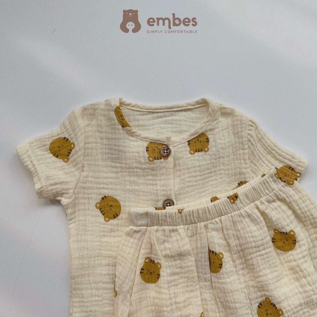 Bộ quần áo vải đũi hình gấu cho bé