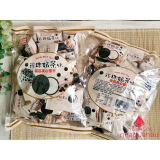 Một gói bánh Oreo kẹp kem vị trà sữa trân châu đường đen Hongkong gói 300g