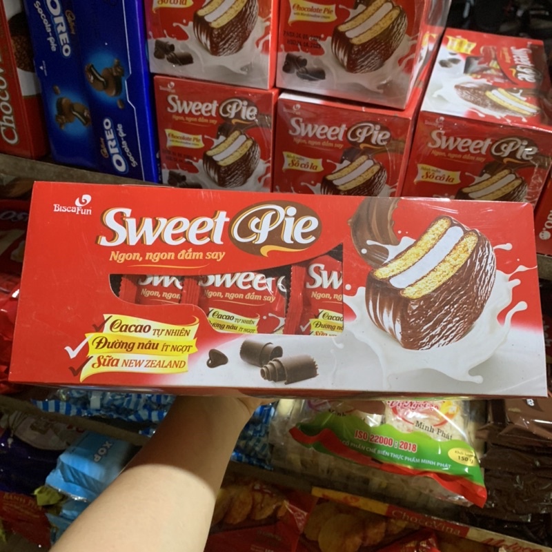 Bánh xốp phủ sô cô la Sweet pie 440g