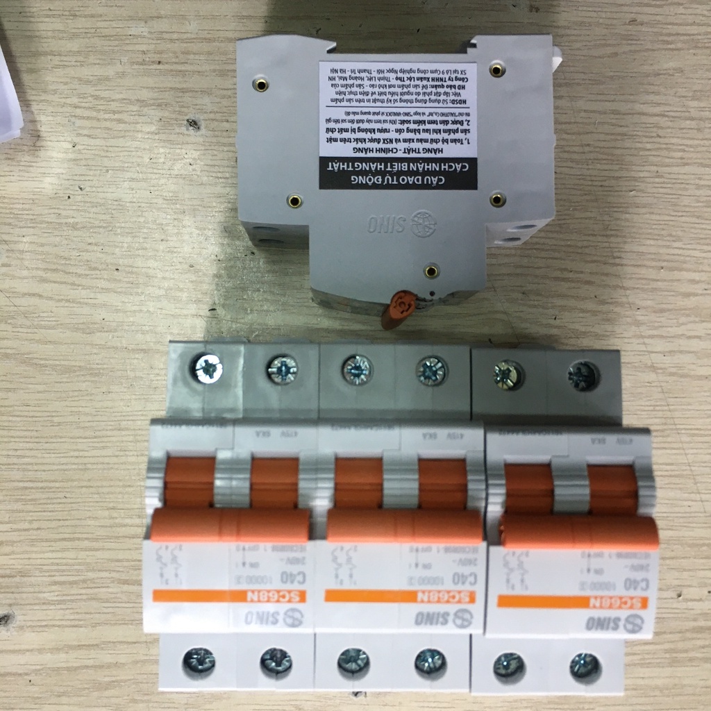 Attomats MCB 2 pha 10A ....40 A SC68N SINO