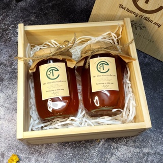 Hộp quà tặng cao cấp ý nghĩa cho sức khỏe - combo quà tặng 2 hũ mật ong hoa rừng nguyên chất