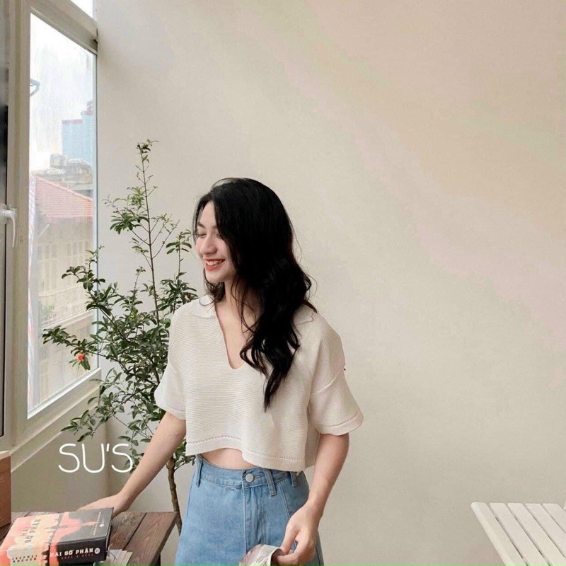 Áo len croptop cộc tay cổ bẻ dáng thụng