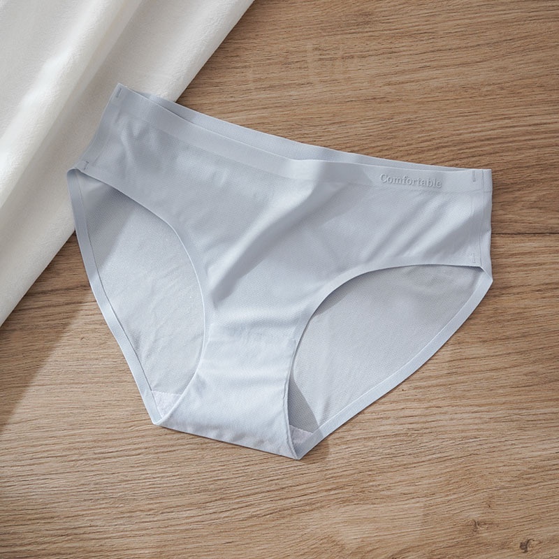 Quần lót nữ không viền đúc su lạnh thông hơi thoáng khí đủ 3 size M L XL - Q120