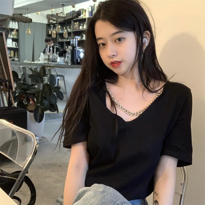 Áo thun nữ tay ngắn cổ chữ v dáng rộng thời trang