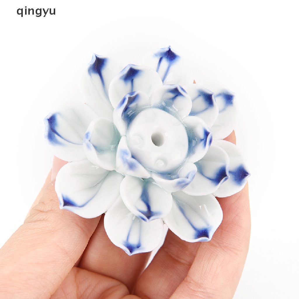 Giá Đỡ Trầm Hương Bằng Sứ 1 / 3 Lỗ Hình Hoa Sen Độc Đáo Trang Trí Nhà Cửa