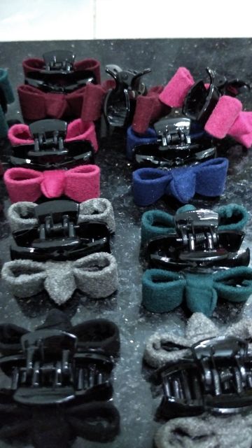 Kẹp tóc nơ đẹp ngẫu nhiên màu. Giá 30.000₫/1 cái