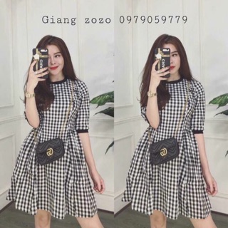 Váy xoè caro