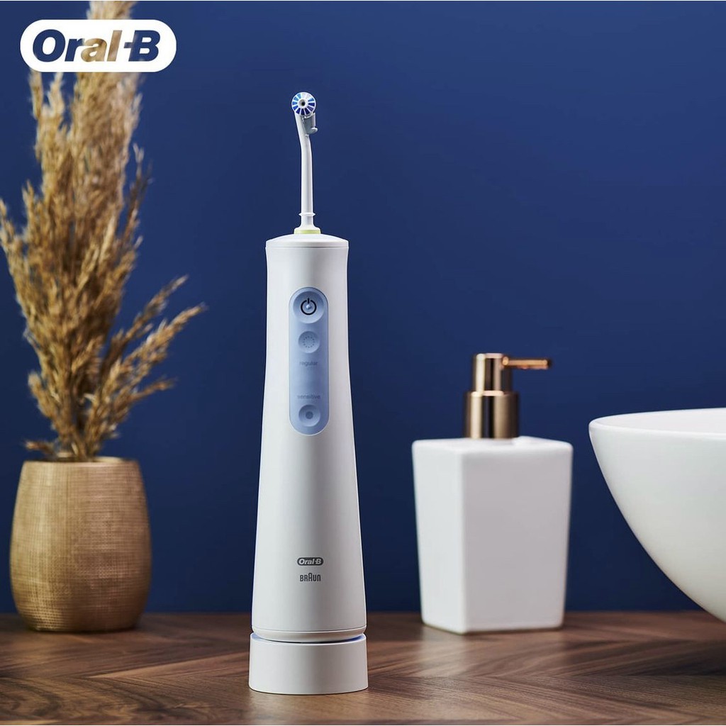 Máy Tăm Nước Cầm Tay Oral-B Aquacare 6 và Panasonic EW1511