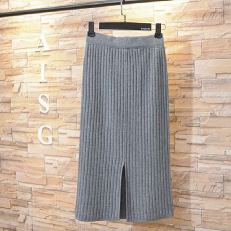 CHÂN VÁY LEN TĂM ÔM