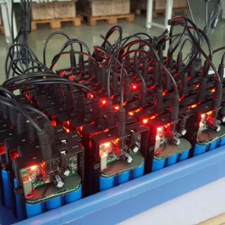Nguồn dự phòng UPS mini 5V-9v-12v tự chọn