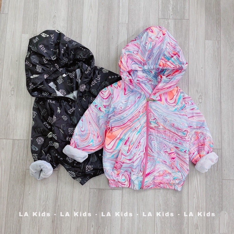 Áo khoác gió nam và nữ