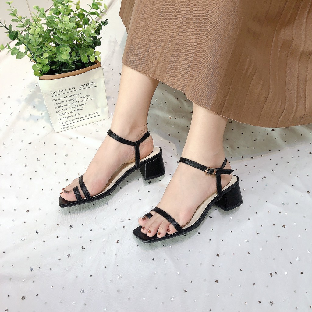 GIÀY SANDAL NỮ DUBASIC XỎ NGÓN 5P VNXK