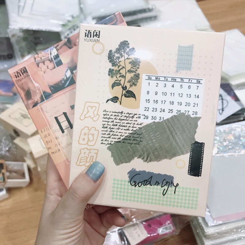 Hộp 50 tờ stickers theo chủ đề không trùng mẫu dùng để trang trí sổ tay nhật ký