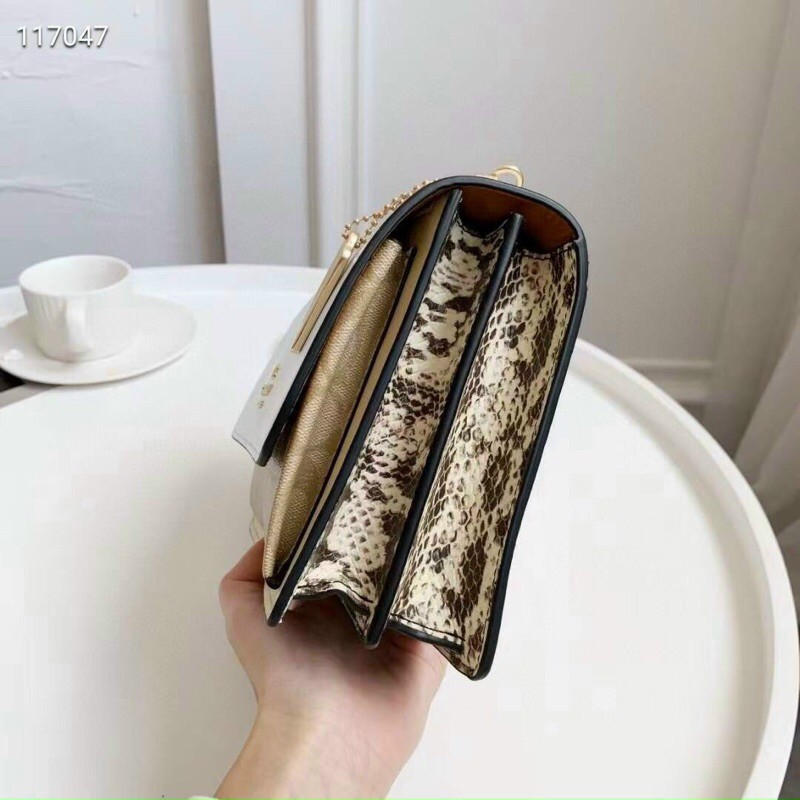 Túi xách Coach klare Crossbody