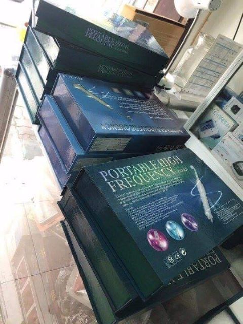 Máy điện tím sát khuẩn cầm tay sau nặn mụn dùng cho Spa TMV | BigBuy360 - bigbuy360.vn