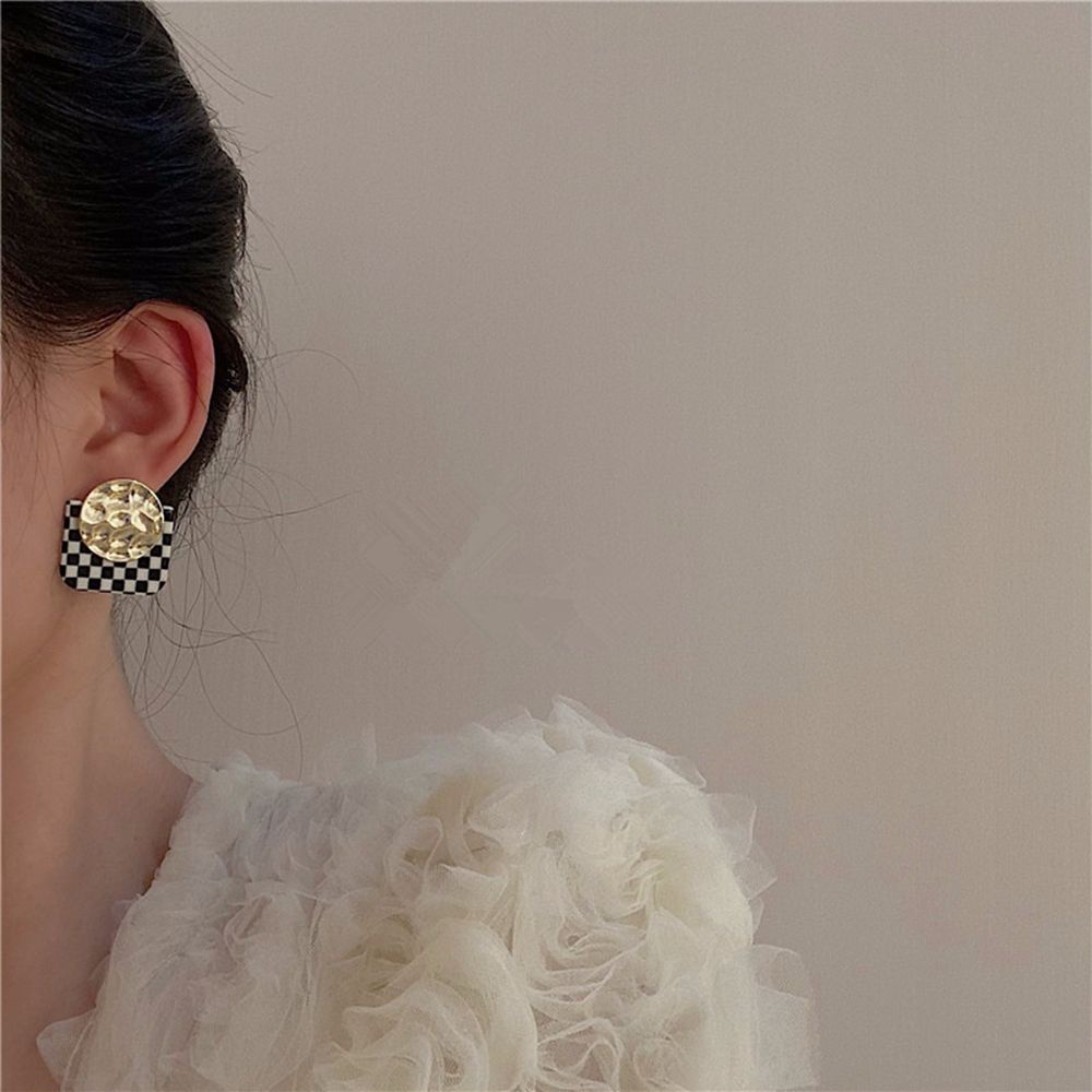 Khuyên Tai Acrylic Hình Vuông Họa Tiết Kẻ Sọc Caro Phong Cách Hàn Quốc Thanh Lịch Cho Nữ