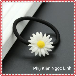 Set 2 món kẹp tóc và chun buộc tóc cúc họa mi