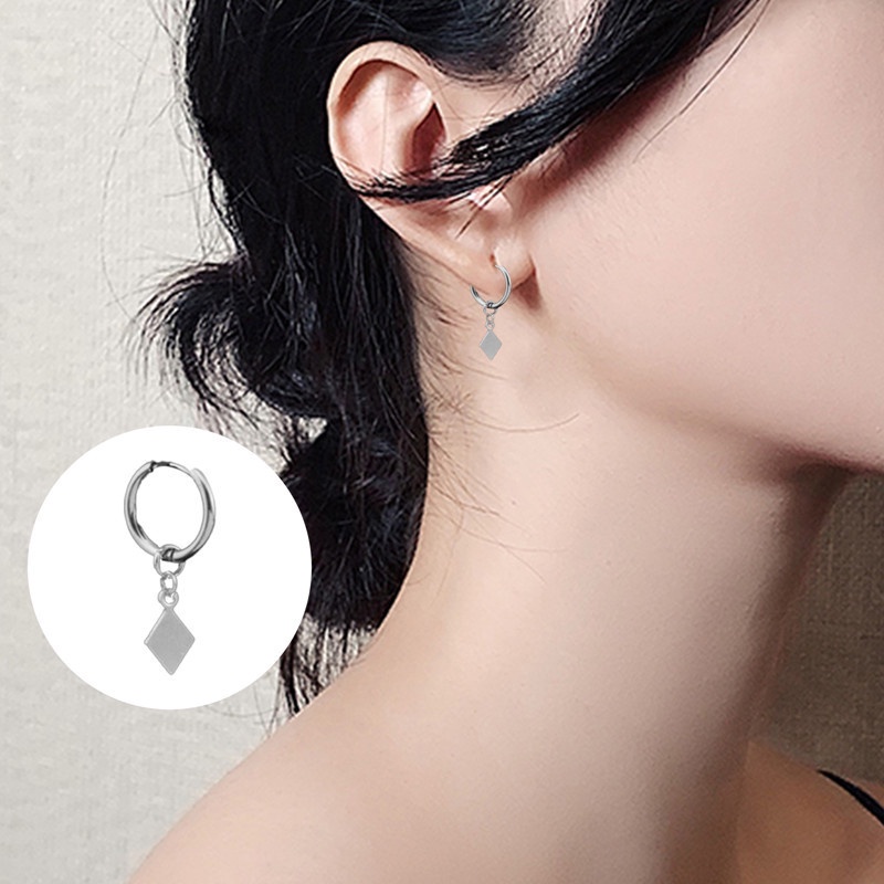 1 Khuyên tai phong cách punk bằng thép không gỉ tuỳ chọn nhiều mẫu
