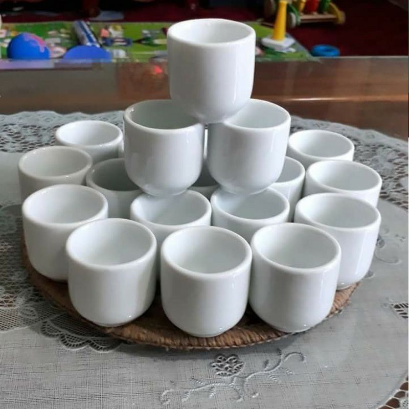 Ly sứ men trắng Bát Tràng