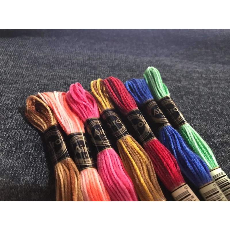 Chỉ thêu airo loang màu