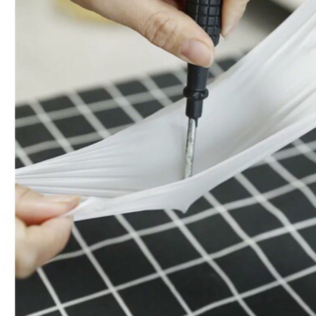 Hộp 100c găng tay PVC (không bột) dùng để nấu ăn làm bánh ( giá xả kho)