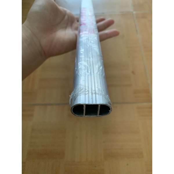 Ống áo bầu dục, thanh treo quần áo,… cắt theo yêu cầu 1m-2m