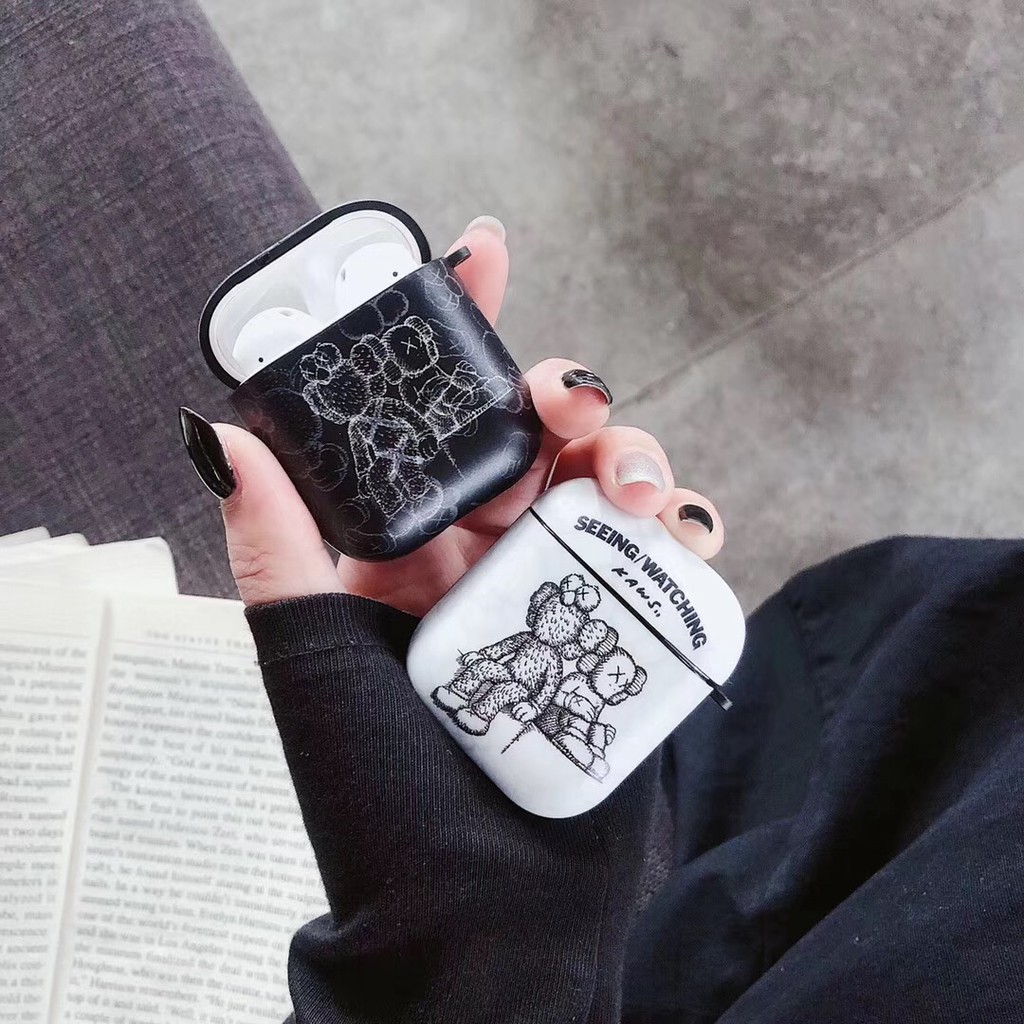 Vỏ Bảo Vệ Hộp Đựng Tai Nghe Airpods Chống Rơi In Hình Kaws Cá Tính | BigBuy360 - bigbuy360.vn
