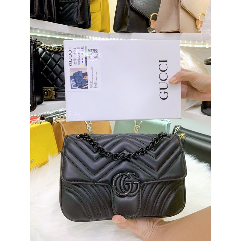 Túi da mềm hình Tim sau lưng size 22cm loại xịn kèm hộp TP46 | BigBuy360 - bigbuy360.vn