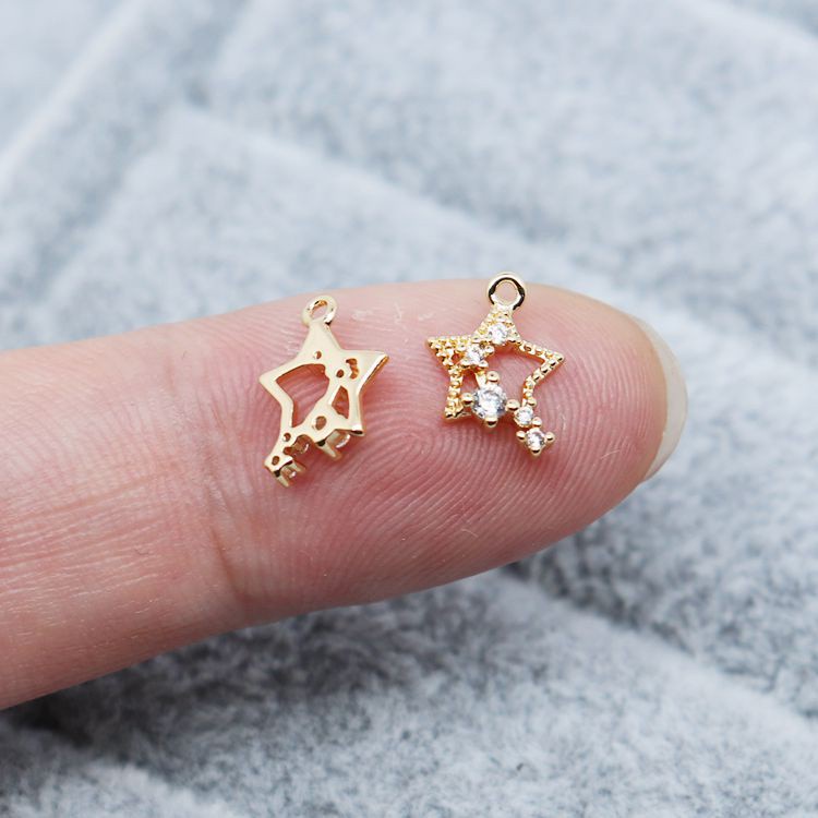 Mặt Dây Chuyền Hình Ngôi Sao Năm Cánh Mạ Vàng 18K