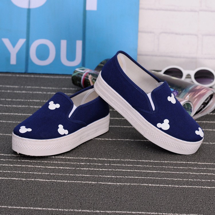 Giày slip on đế độn gấu cute size to 38 39 40 giá thanh lý 1820 diệu phan | BigBuy360 - bigbuy360.vn