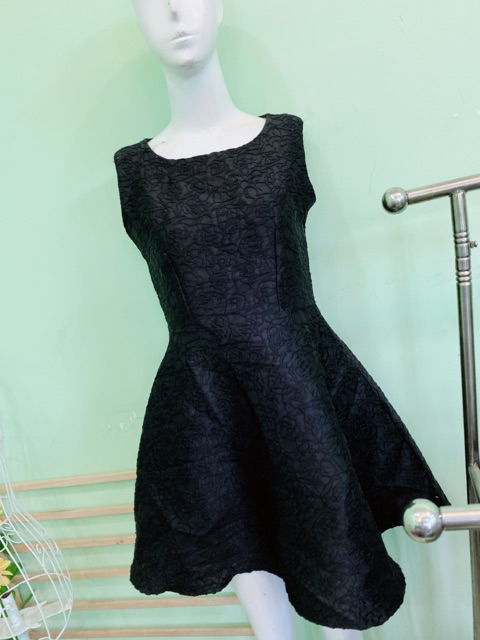 Đầm gấm đen sz S-M.a101