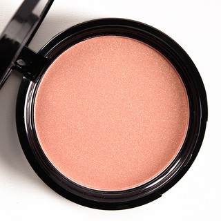 Phấn má bắt sáng NYX Illuminator - Magnetic IBB03