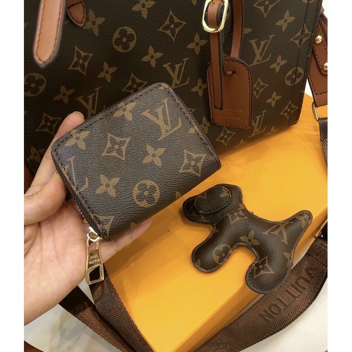 Set 3 - Túi công sở LV hàng QCCC tặng kèm ví và cún treo