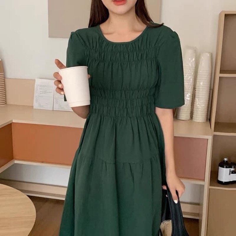 Đầm váy xoè nhún eo nhẹ cho các nàng checkin