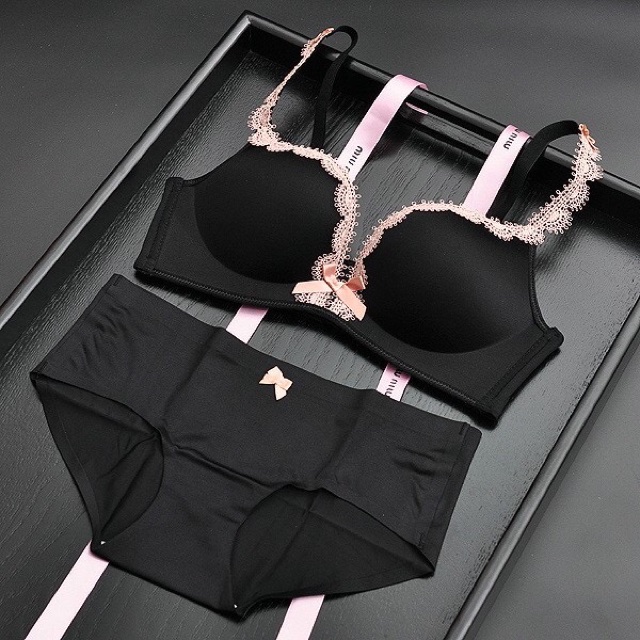 Set bộ đúc viền ren ko gọng nâng ngực
