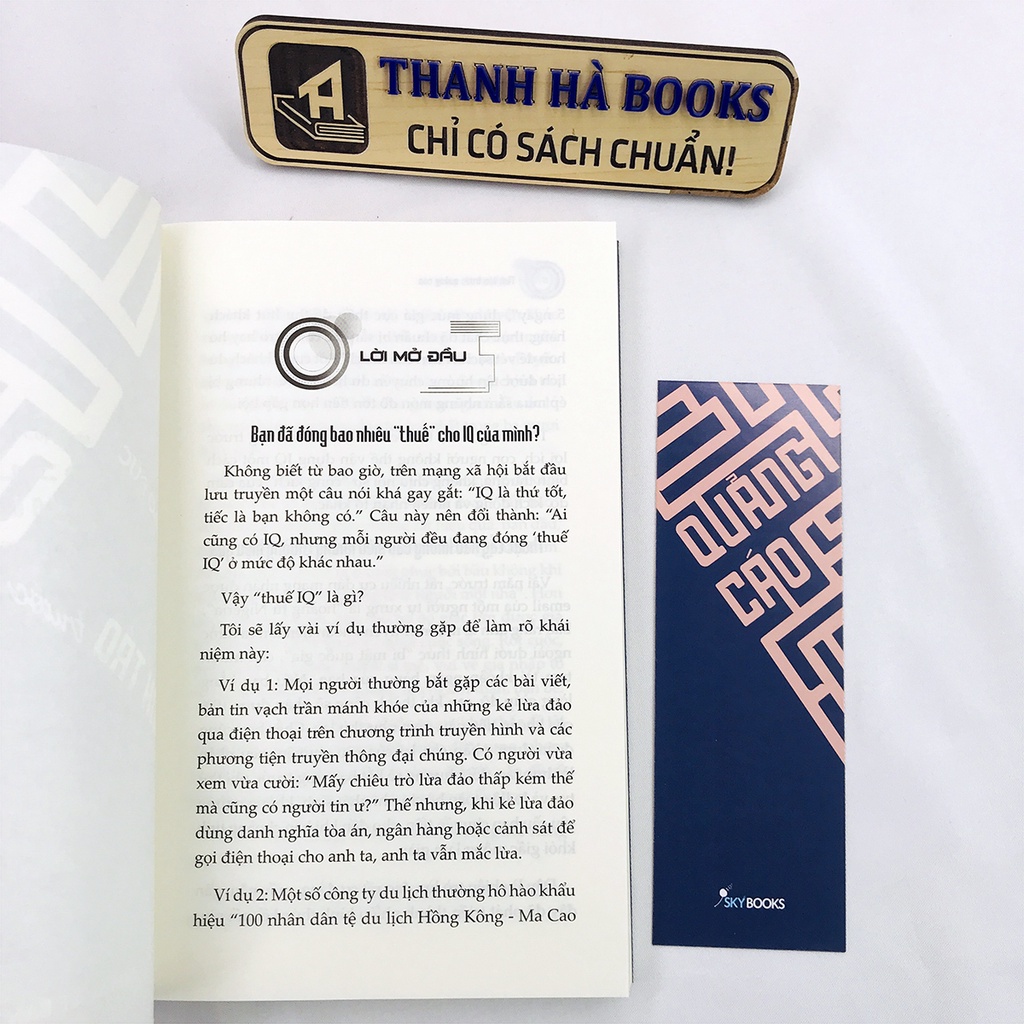 Sách - Tỉnh Táo Trước Quảng Cáo (Kèm Bookmark)